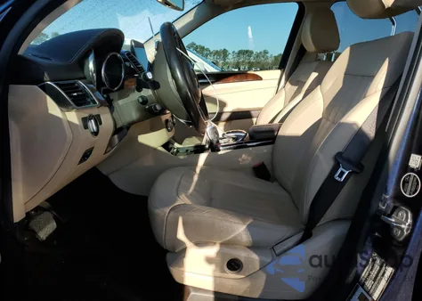 2018 Mercedes-Benz Gls 450 4Matic z USA, uszkodzony, nr VIN 4JGDF6EE2JB130578